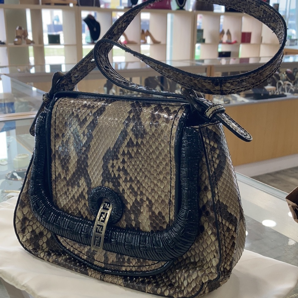 Rare python runway Fendi bag - Picture 9 of 17